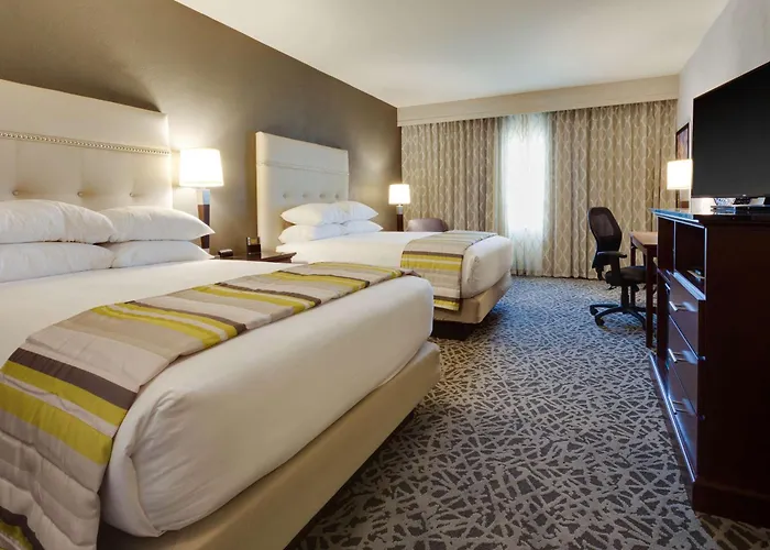 Drury Plaza Hotel Cape Girardeau Conference Center