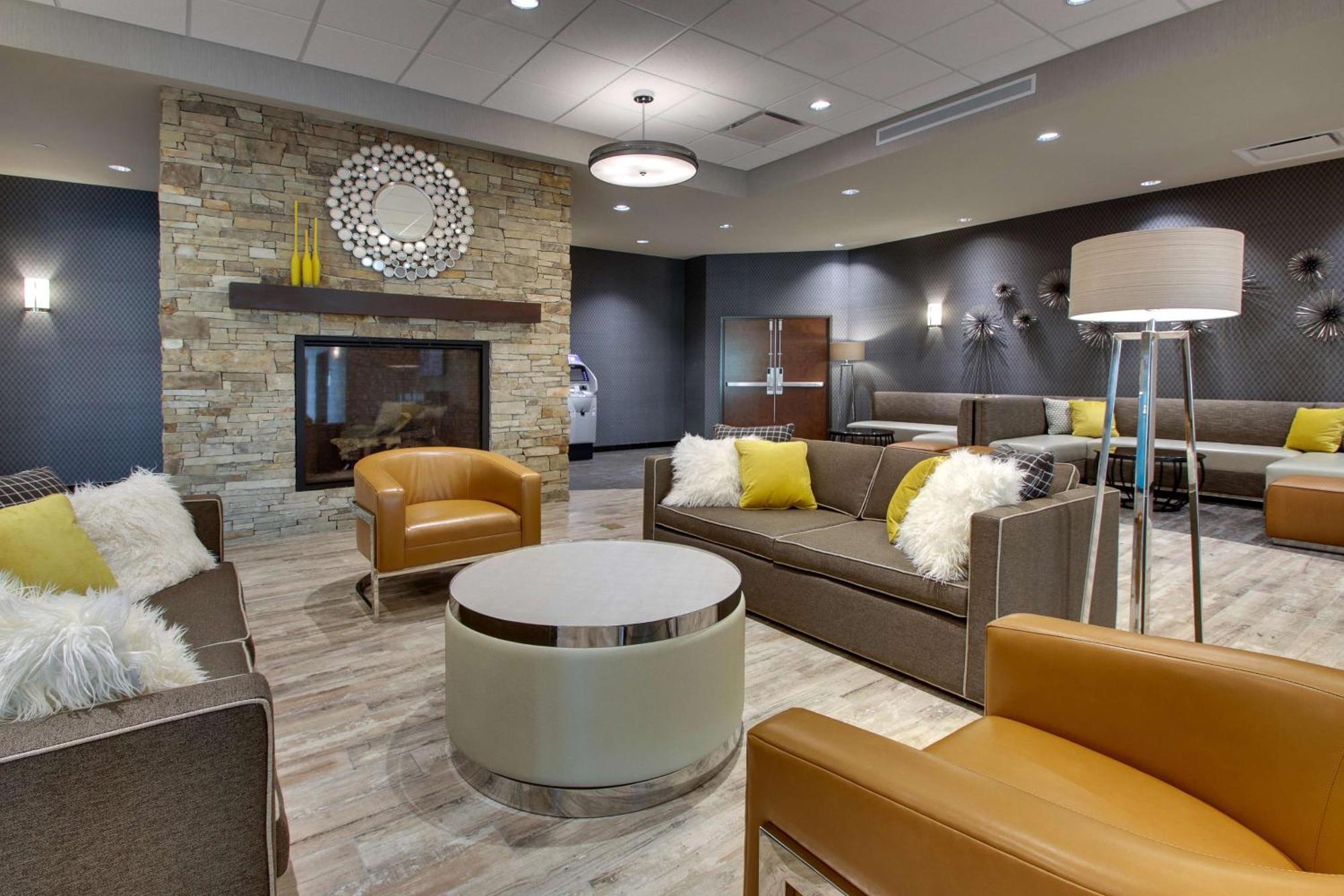 Drury Plaza Conference Center Hotel